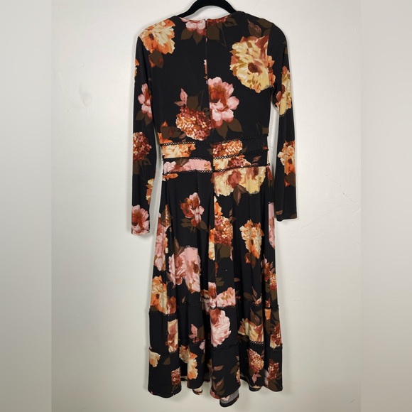 Taylor Black Floral Long Sleeve Dress - Picture 2 of 12